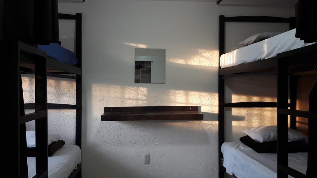 Hostal Yapa León Esterno foto