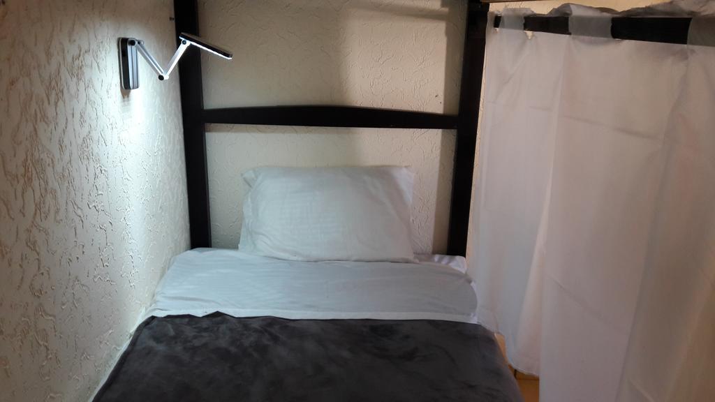 Hostal Yapa León Esterno foto