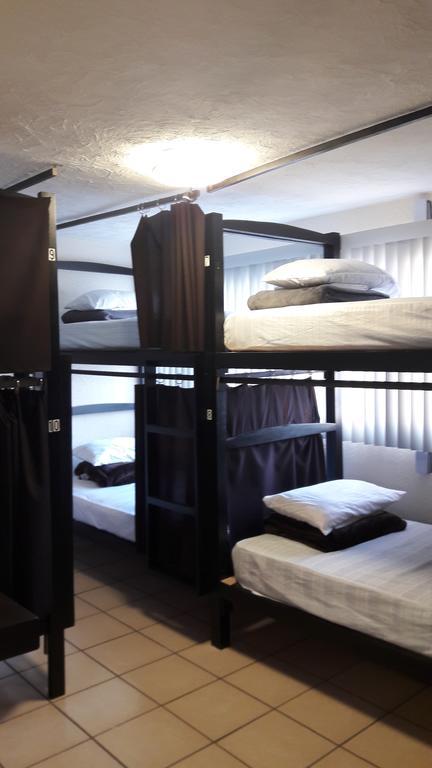 Hostal Yapa León Esterno foto