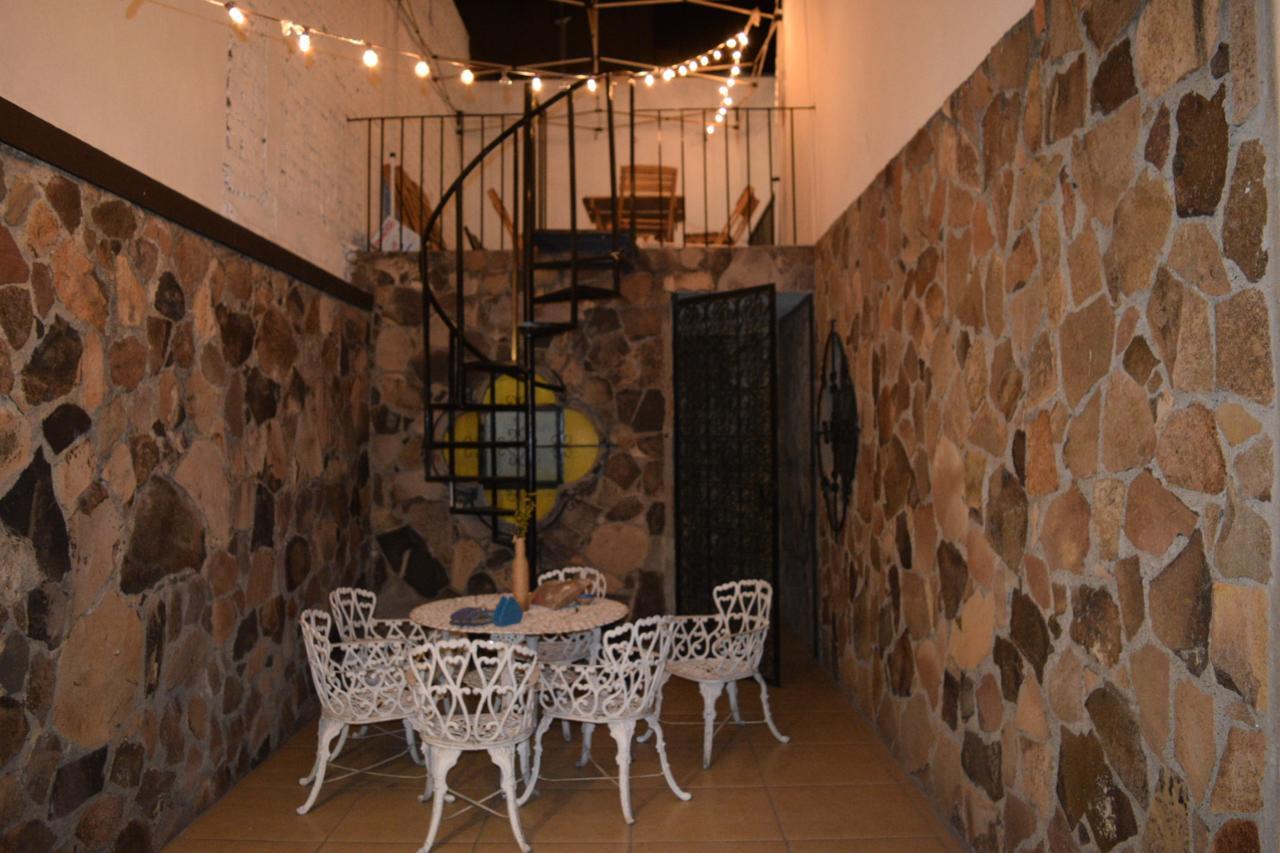 Hostal Yapa León Esterno foto