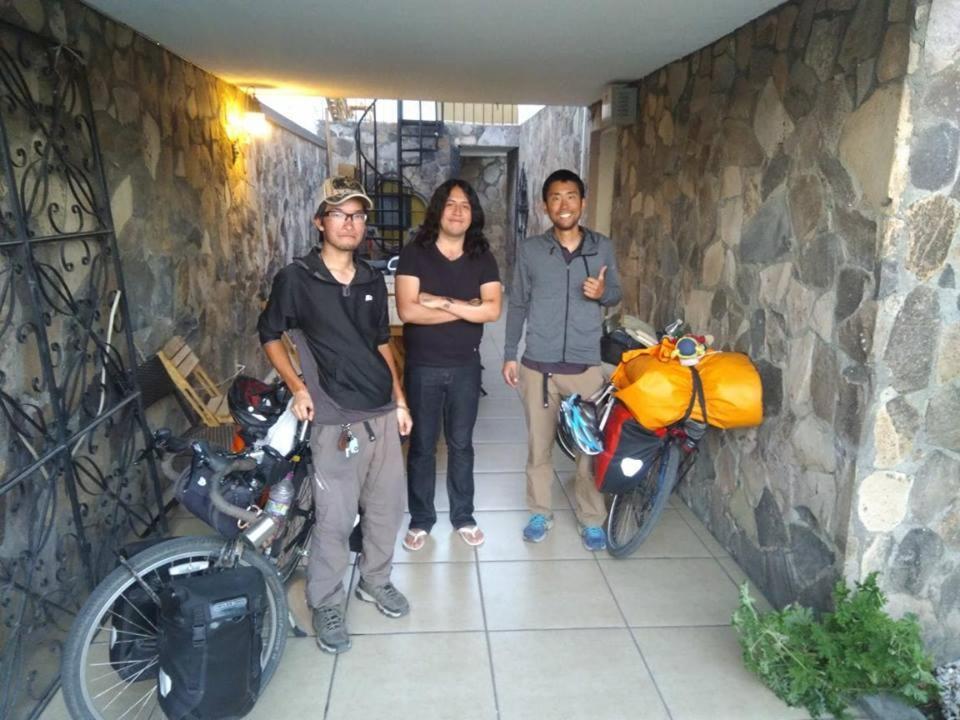 Hostal Yapa León Esterno foto